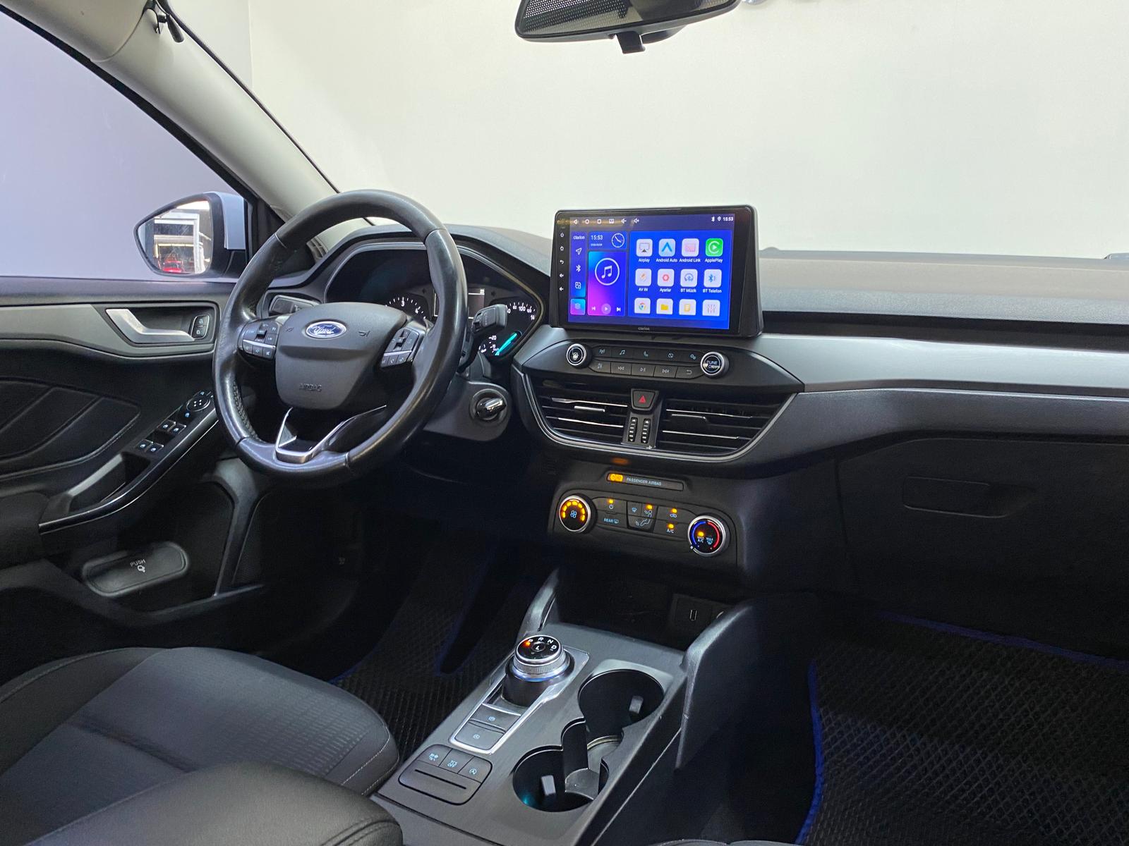 FORD FOCUS 20
